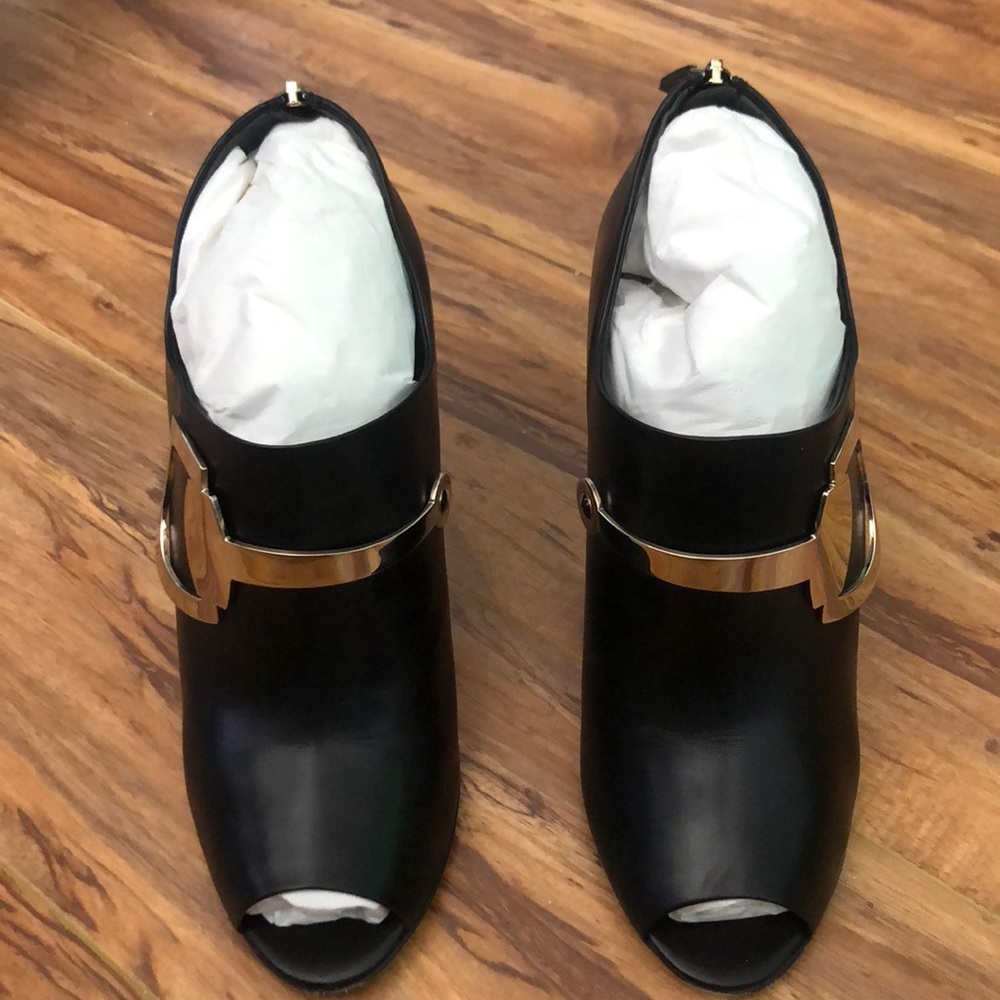 Gucci booties